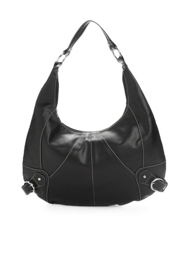 Peperone Women Black Handbag