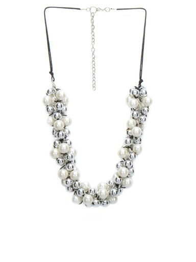 Femella White Necklace